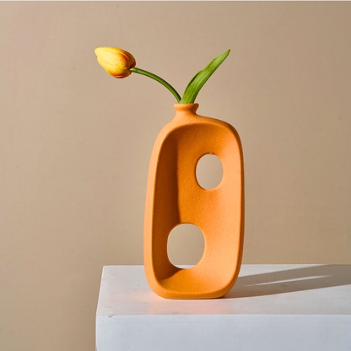 Vivaforma Modern Geometric Vase