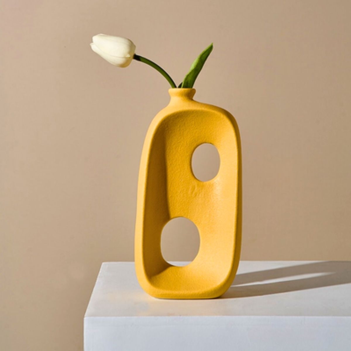 Vivaforma Modern Geometric Vase