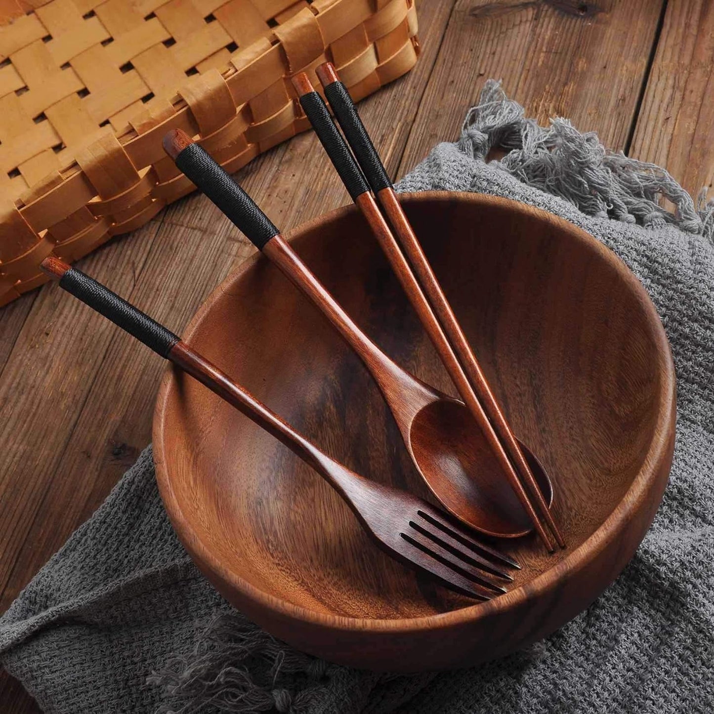 Sileo - Handcrafted Wooden Tableware Set